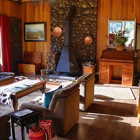 Kukummi Lodge - Formerly Mackaya Bella Country Lodge Champagne Valley Екстериор снимка