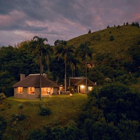 Kukummi Lodge - Formerly Mackaya Bella Country Lodge Champagne Valley Екстериор снимка