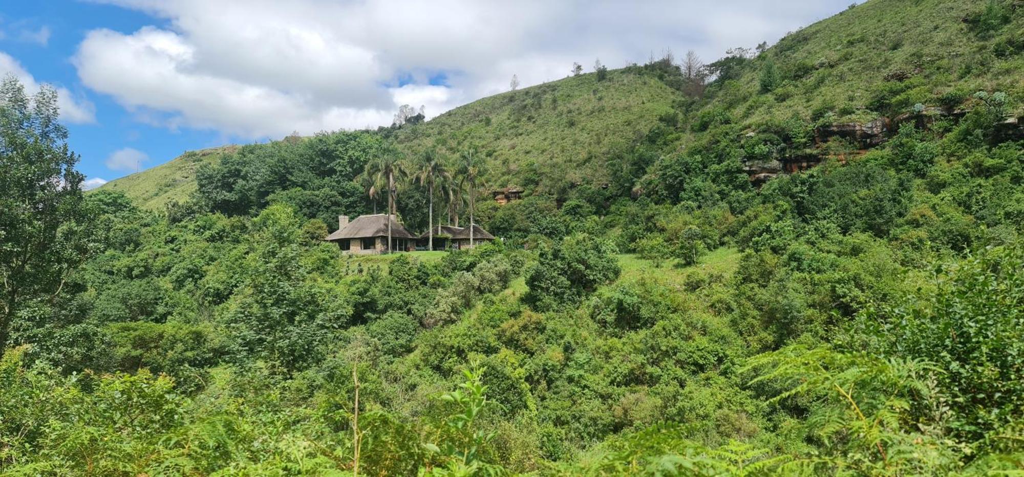 Kukummi Lodge - Formerly Mackaya Bella Country Lodge Champagne Valley Екстериор снимка
