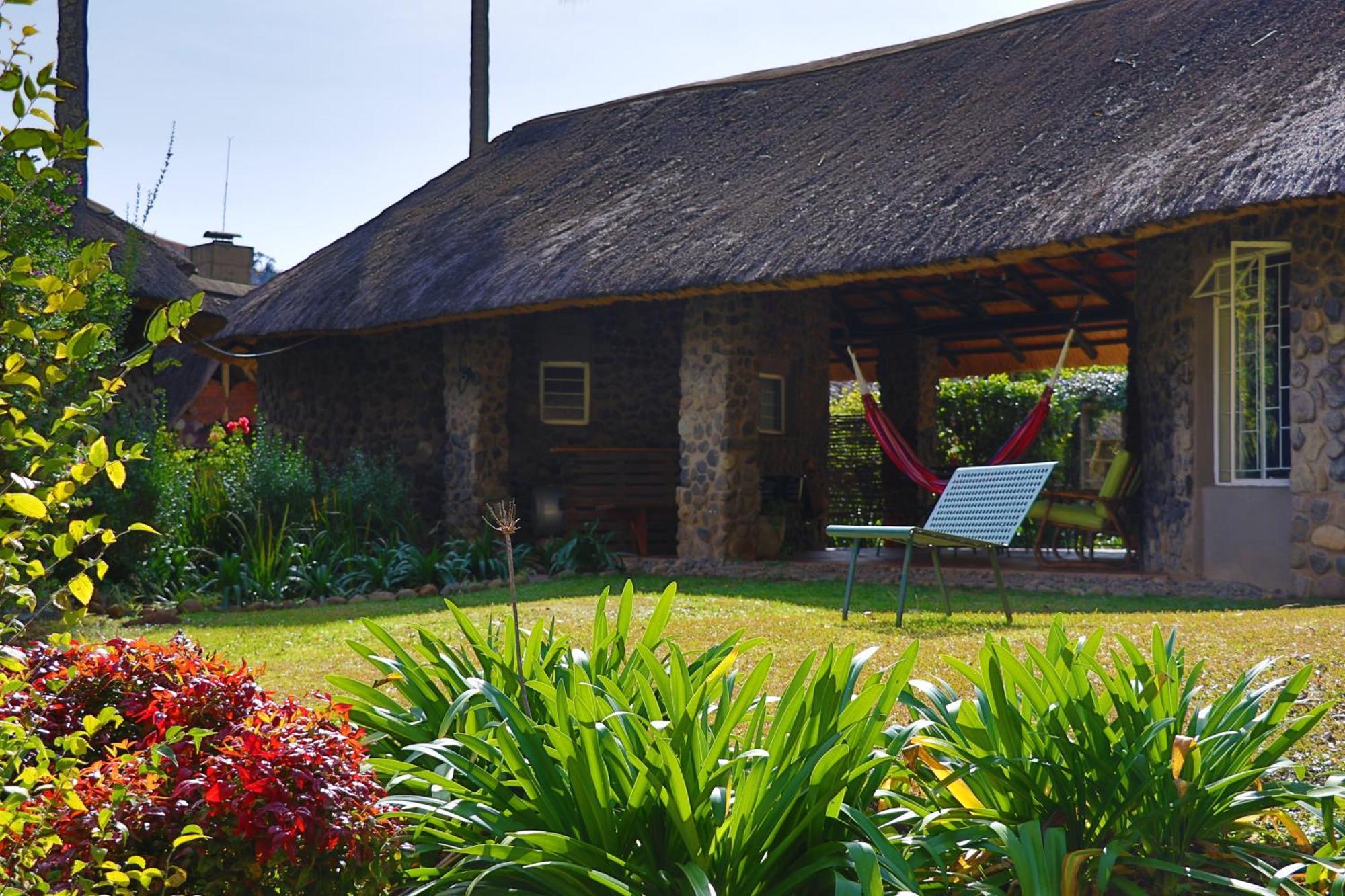 Kukummi Lodge - Formerly Mackaya Bella Country Lodge Champagne Valley Екстериор снимка