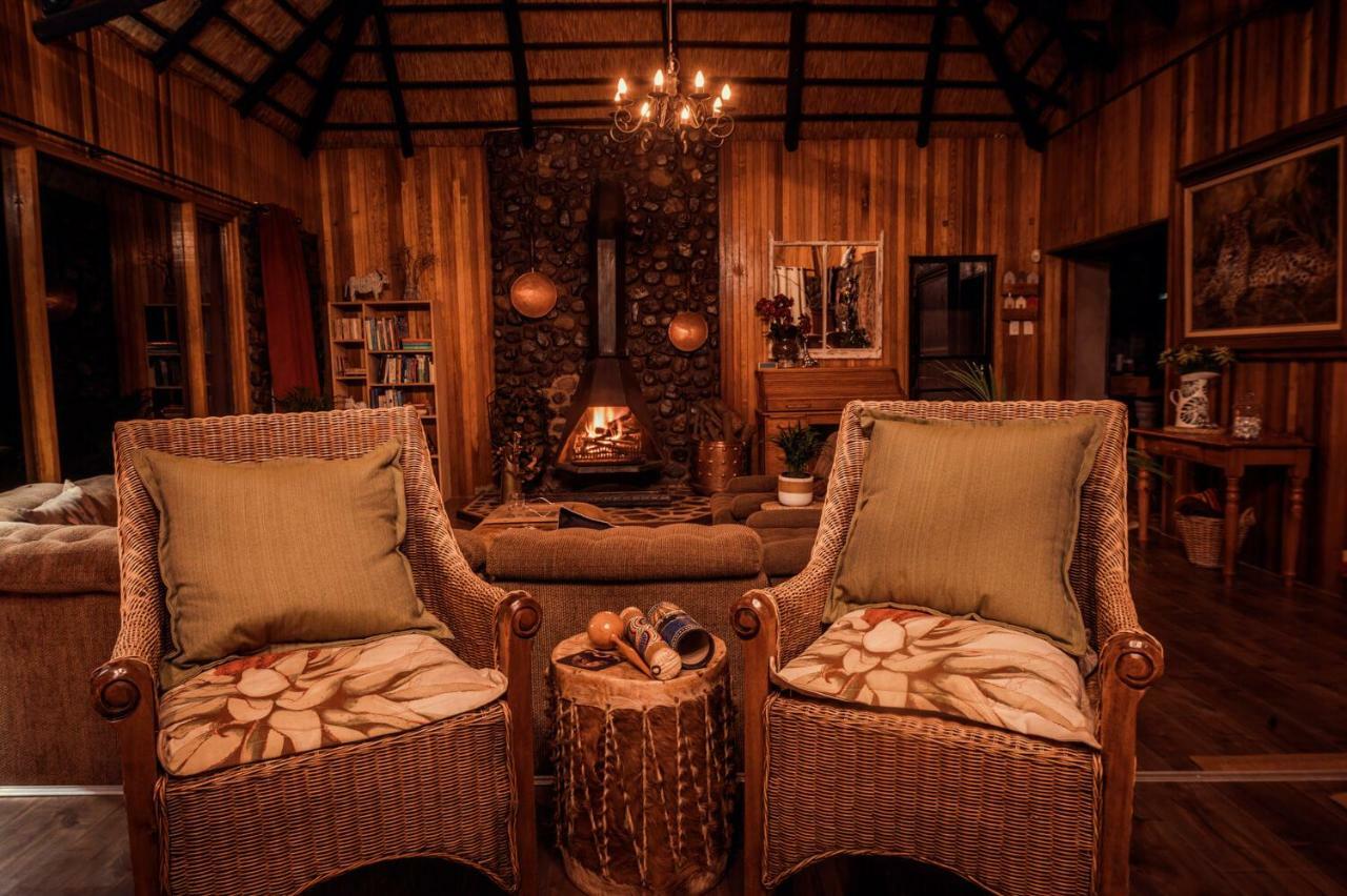 Kukummi Lodge - Formerly Mackaya Bella Country Lodge Champagne Valley Екстериор снимка